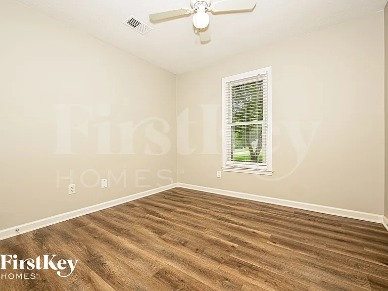 45 Sunset Ct — Photo 13