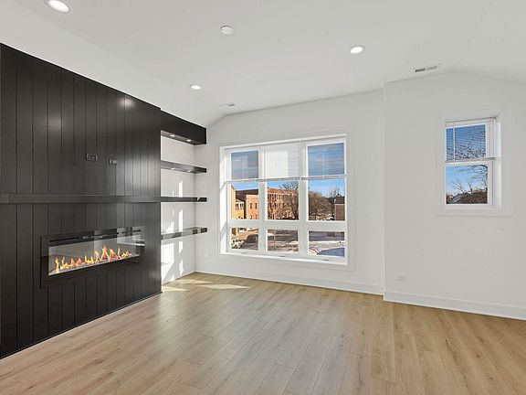 4th image of 6500 S Maryland Ave #2