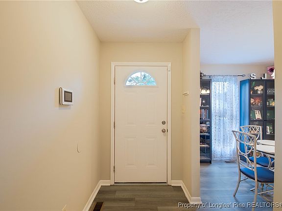 4th image of 1622 Lawhorne Dr