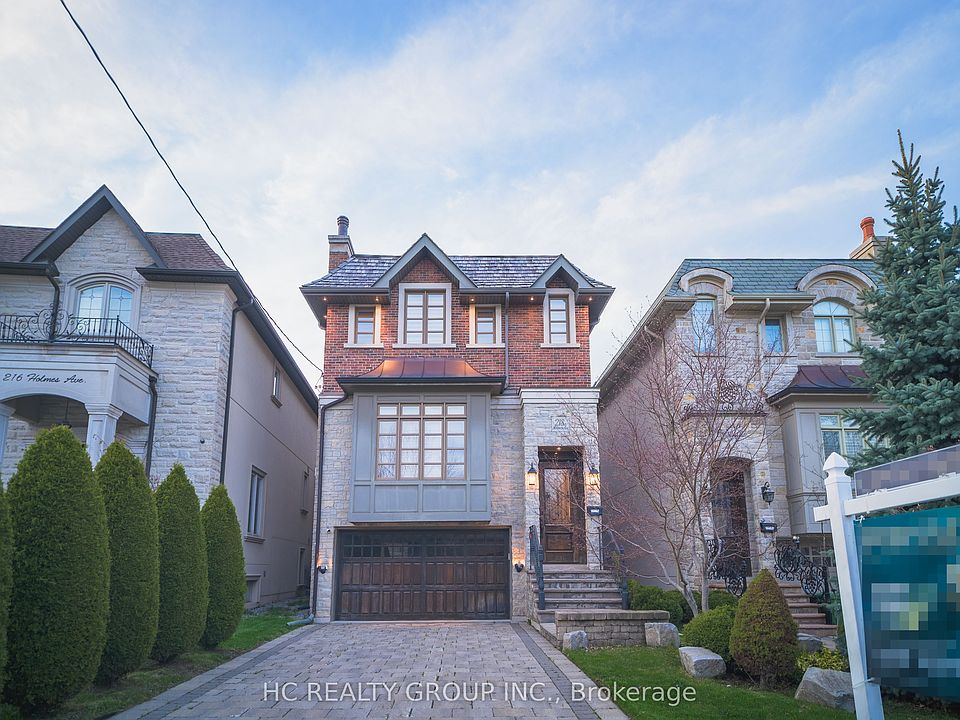 1st image of 218A Holmes Ave