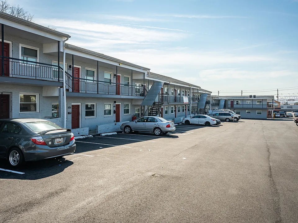 Elrino Apartments
