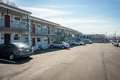 Elrino Apartments Photo 1