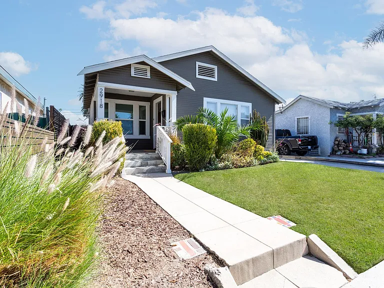 2918 S Harcourt Ave — Photo 30