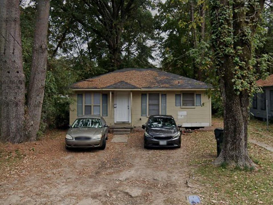 2nd image of 204 Anderson St