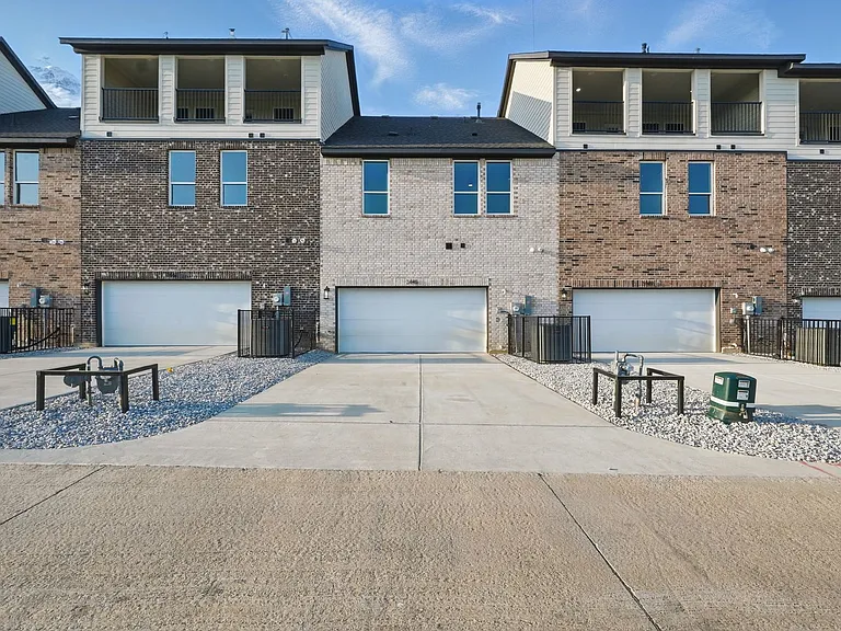 3445 Sanjeev Dr — Photo 19