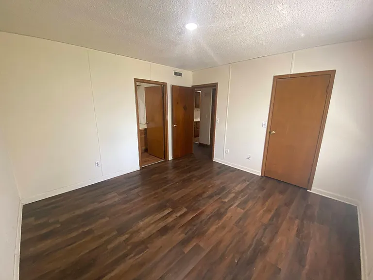 4112 N Drexel Blvd #A — Photo 7