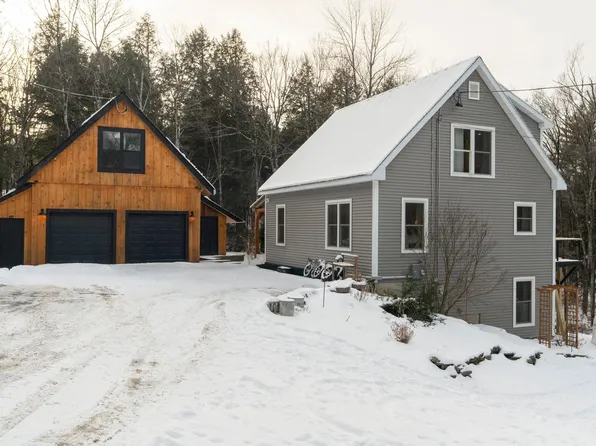 2170 Wildlife Road, Hartford, VT 05001