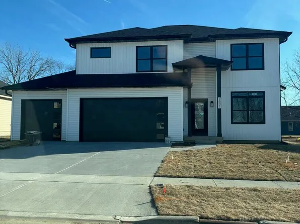 1531 Westport Dr, Davenport, IA 52804