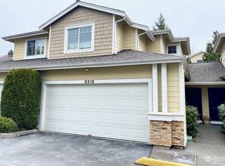 8318 NE 140th St #K, Kirkland, WA 98034