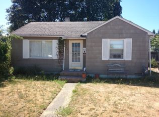 9733 33rd Ave SW, Seattle, WA 98126