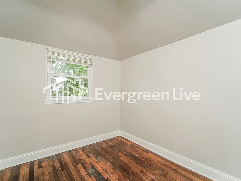 1674 Yakona Rd — Photo 14