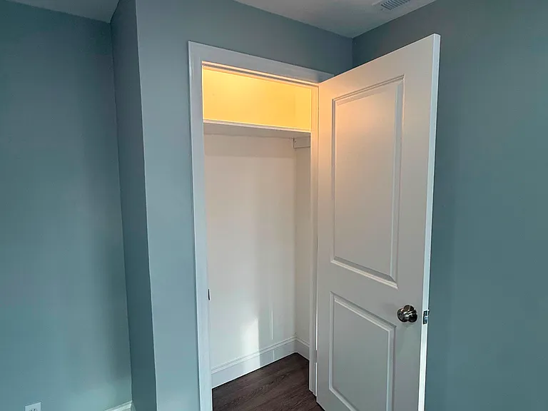 542 Ringwood Ave #A — Photo 8
