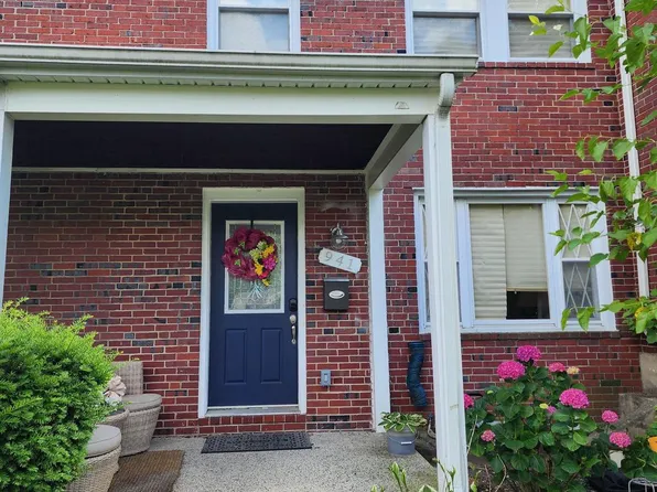 941 N Hill Rd, Baltimore, MD 21218