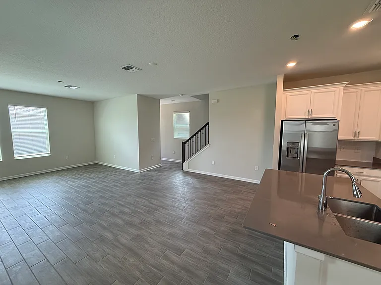 17016 Quicksilver Ave — Photo 14