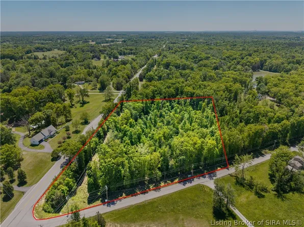  Harry Hughes Road, Charlestown, IN 47111