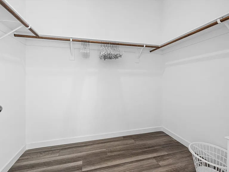 9446 Sequoia Ridge Ave — Photo 13