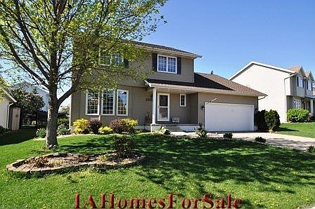 1307 Prairieview Dr NE