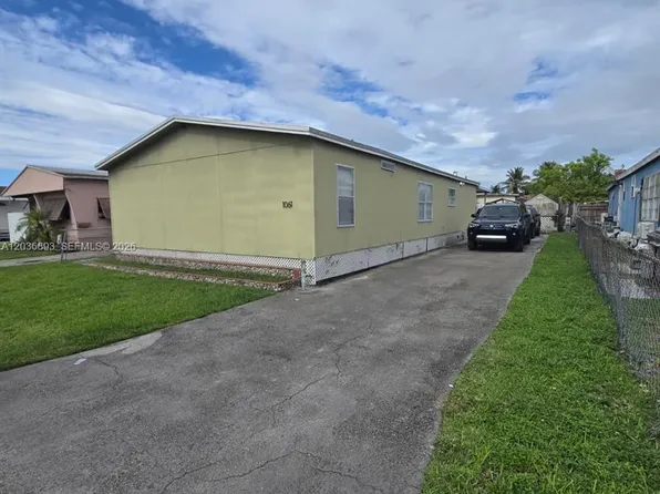1061 SW 131st Pl, Miami, FL 33184