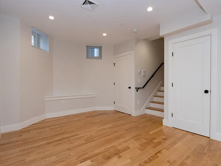 5 Tovar St #1F — Photo 4