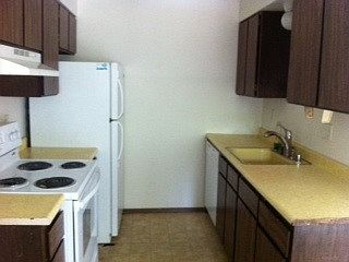 3rd image of 3024 E 30th Ave APT B203