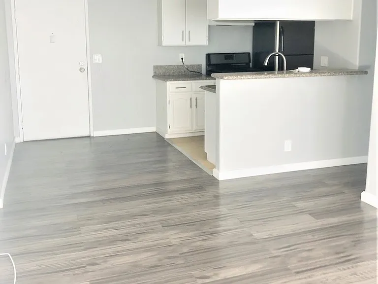 Rampart Village Villas — Photo 35