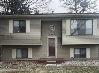 6037 Bishop Rd, Lansing, MI 48911
