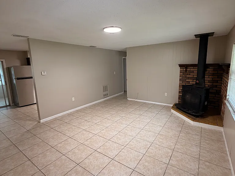 4622 Date Palm Dr — Photo 3