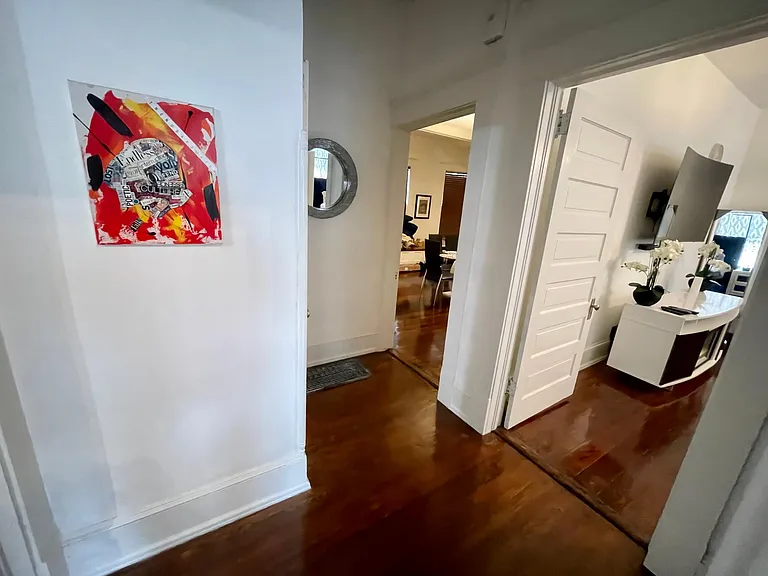 541 Ontario Ave SW — Photo 10