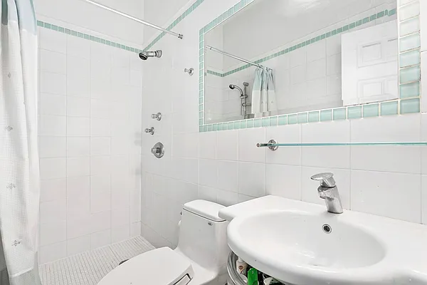 Sold by Citi Habitats | media 4