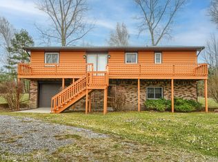 5550 Deckerville Rd, Deckerville, MI 48427