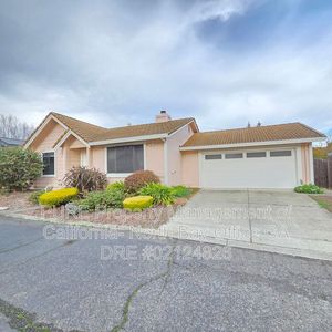 1641 Rainier Ave, Petaluma, CA, 94954