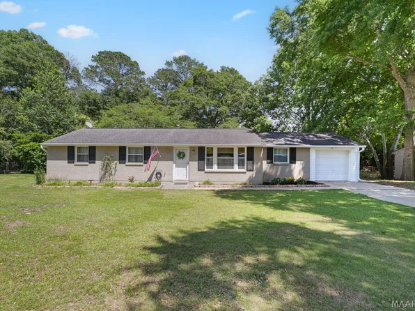 516 Woodvale Rd, Prattville, AL 36067