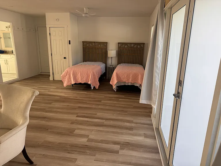 215 Pelican Dr #2 — Photo 3