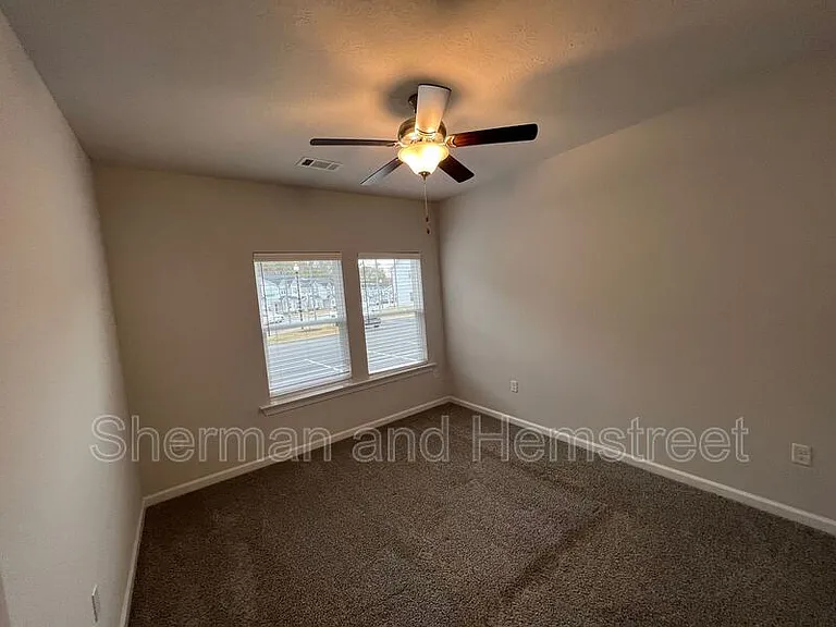 5053 Mimosa Dr #5053 MIMOSA DR — Photo 9