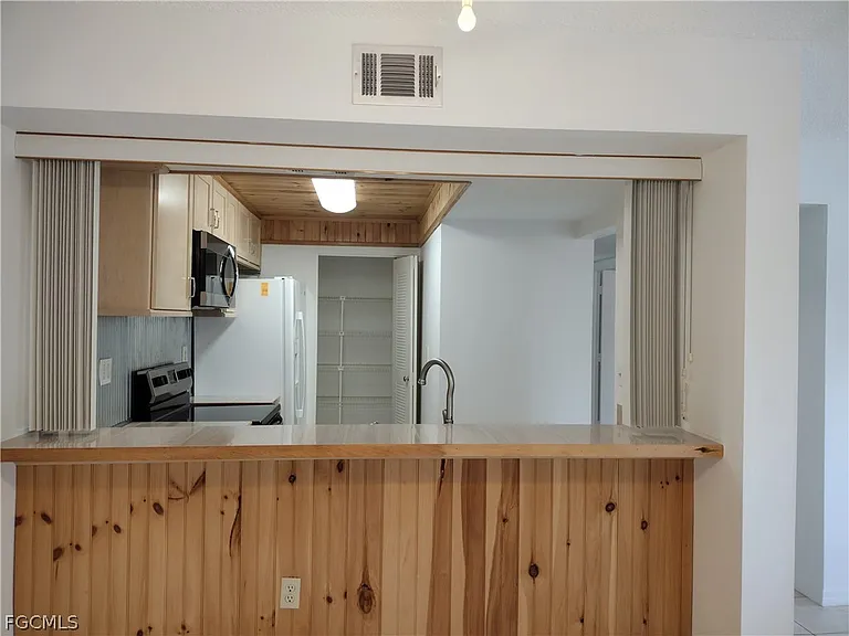 1069 Villa Dr #B103 — Photo 19