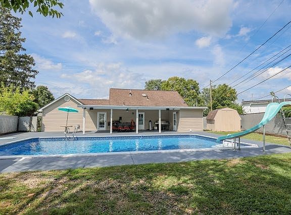 4th image of 196 Cedarwood Dr