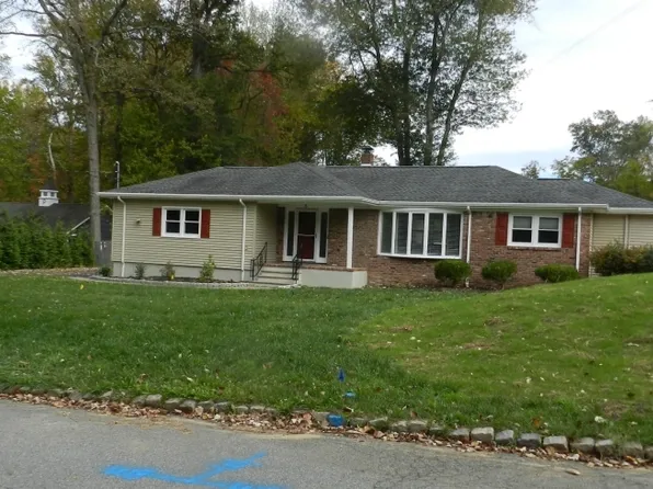 6 Crestwood Rd, Long Hill Twp., NJ 07933