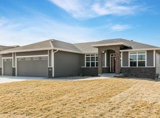914 NW Cypress Ave, Ankeny, IA 50023