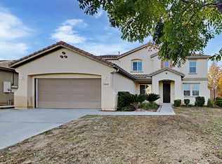 32460 Sherwood Dr, Lake Elsinore, CA 92530