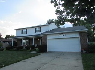 12176 Birchwood Ln, Grand Blanc, MI 48439