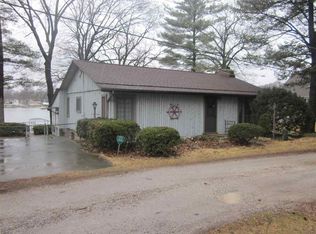 21 Ems W22 Ln, North Webster, IN 46555