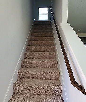 3rd image of 977 Marquis Dr