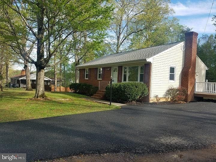 2nd image of 5224 Sumerduck Rd