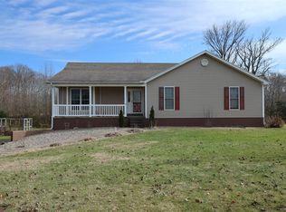 208 Golden Pond Cir, Glasgow, KY 42141