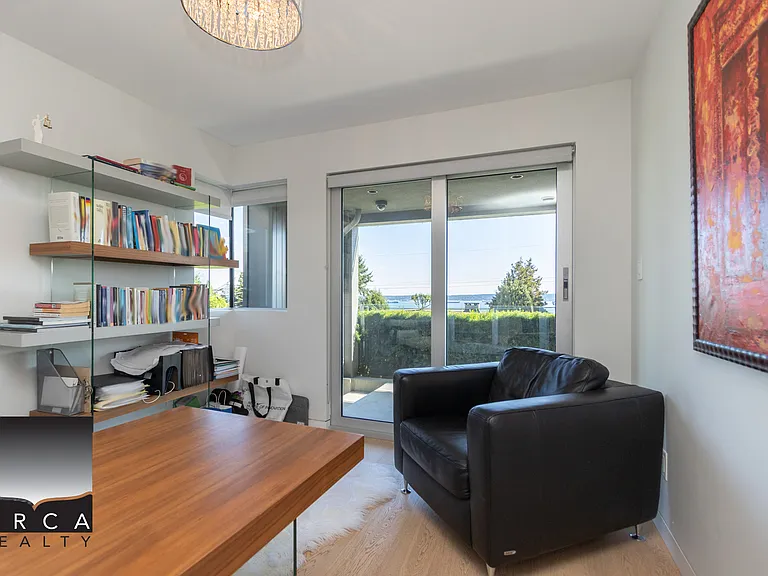 3295 Westmount Rd — Photo 37