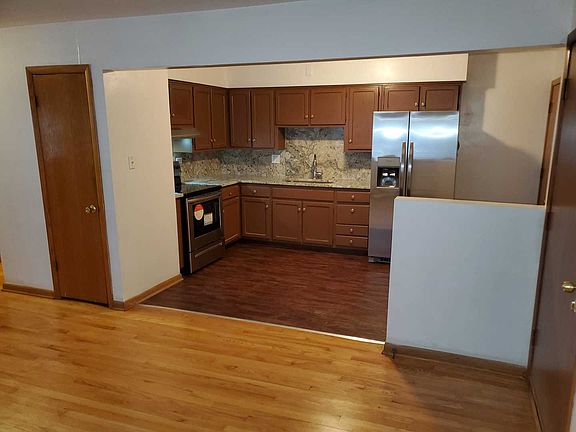 4th image of 314 Beach Ave APT 1A