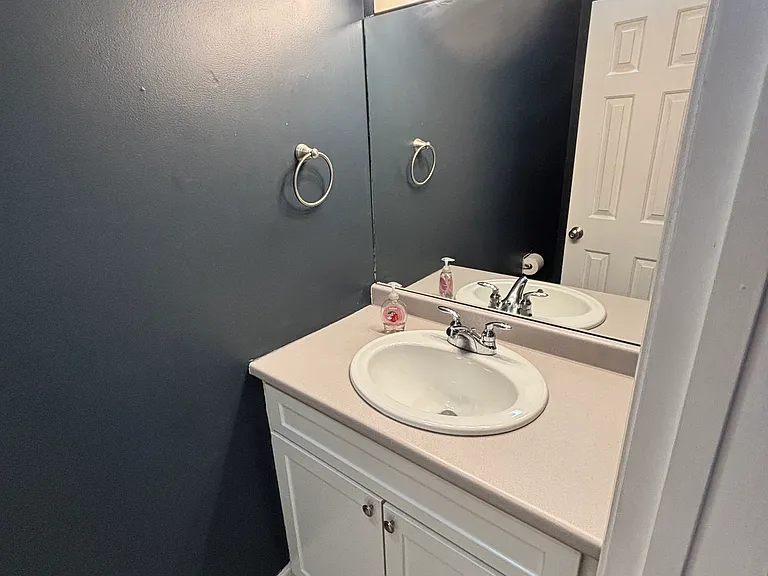 33 Exchange St #33 — Photo 3