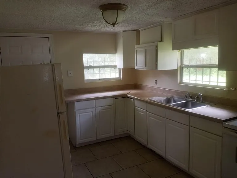 4638 America St — Photo 14