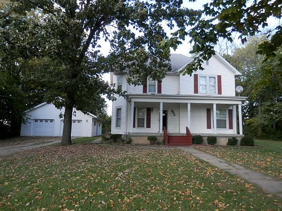 2nd image of 602 E Bourland St