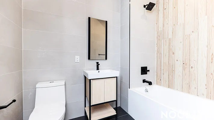Rented by Nooklyn NYC LLC | media 24